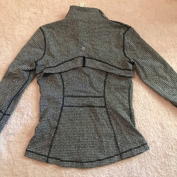 * Lululemon Jacket * - Picture 4 of 5
